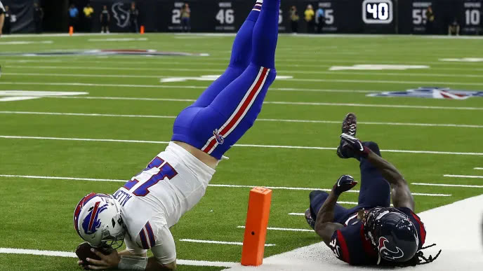 Josh Allen toivoo pelavansa peliä Tom Bradyn kanssa